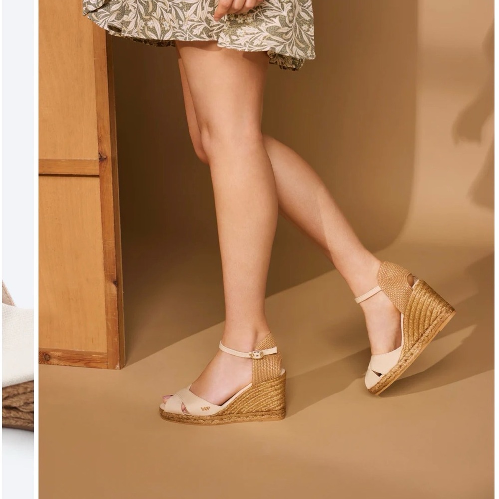 VISCATA Women's Elegant Tan Espadrille Wedges